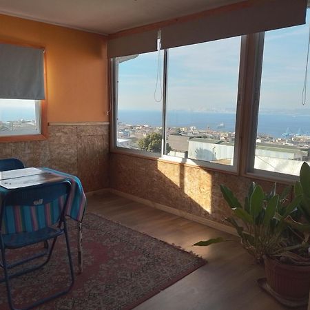 Hostal Armando Bed & Breakfast Valparaíso Dış mekan fotoğraf